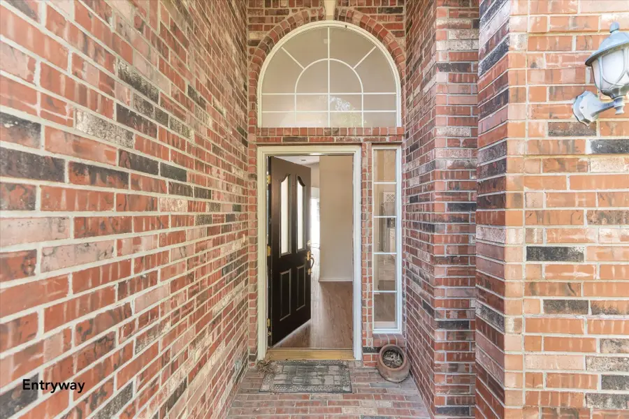 5909 Brookline Drive, Rowlett, TX 75089 - Image #3