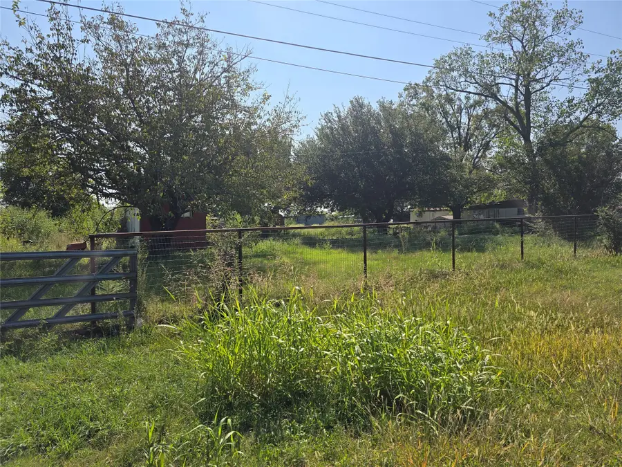 2397 County Road 900, Princeton, TX 75407 - #2