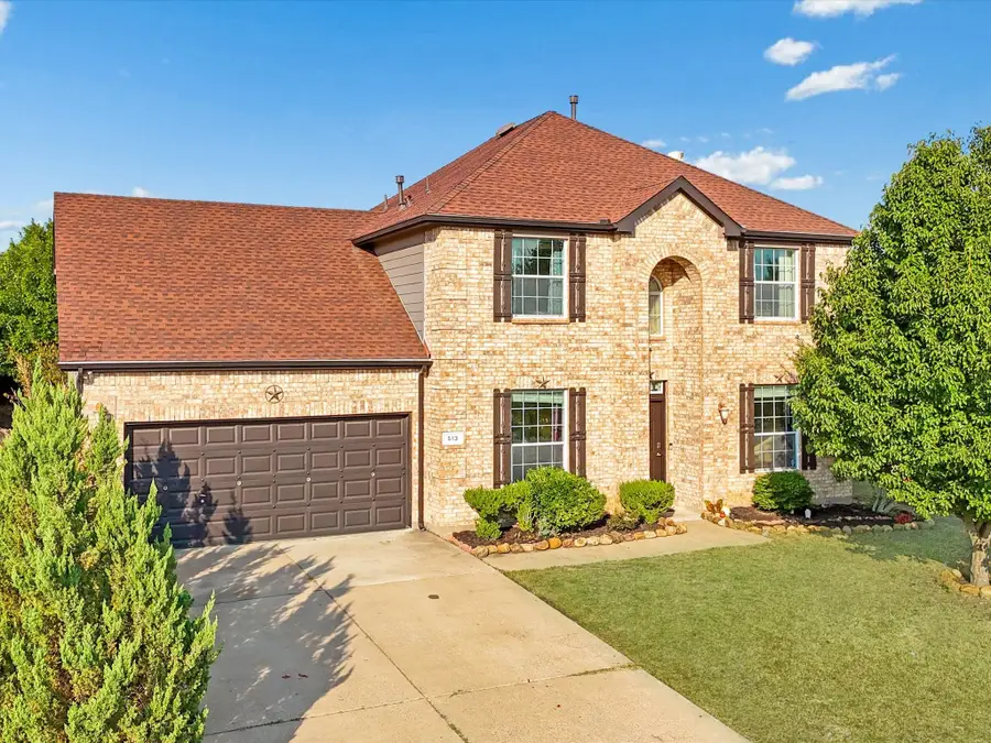 513 Rocky Creek Drive, Mansfield, TX 76063 - Image #2