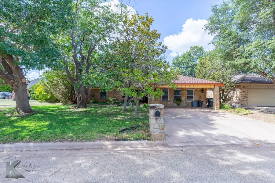 4624 Oak Knoll Street, Abilene, TX 79606 - Image #2