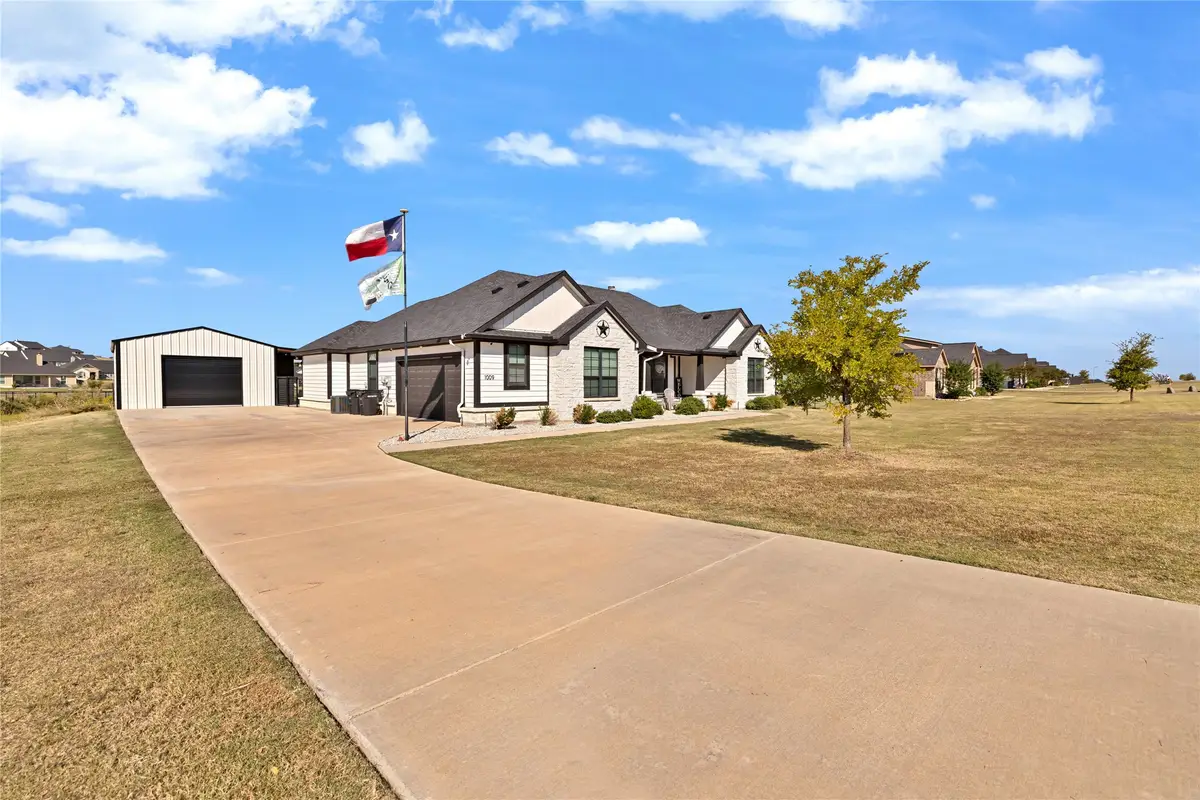 1009 Boulder Road, Weatherford, TX 76085 - Image #1