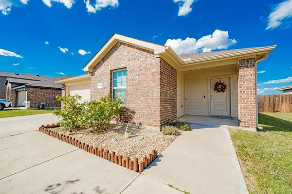 319 Pine Hollow Way, Josephine, TX 75189