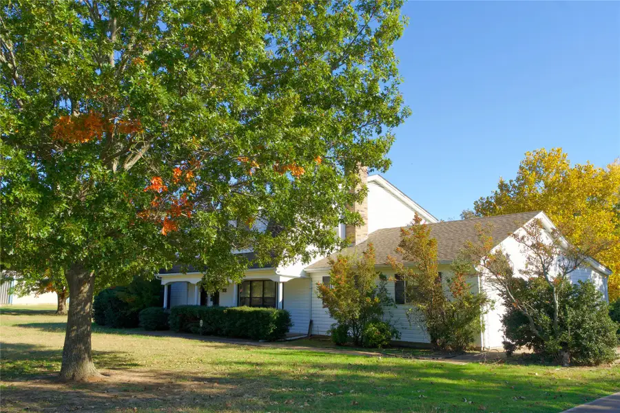 1196 County Road 260, Gainesville, TX 76240 - Image #3