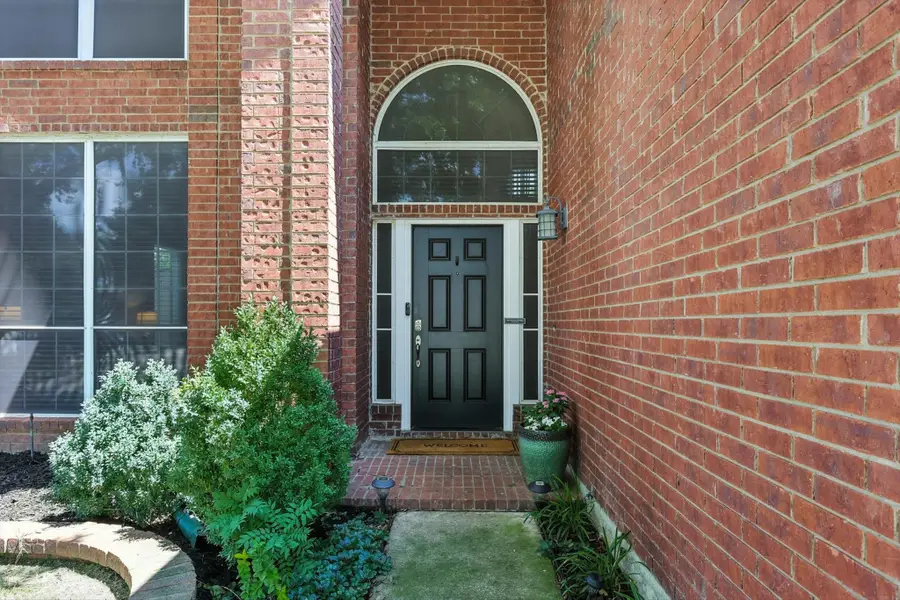 2636 Chancellor Drive, Flower Mound, TX 75028 - Image #2