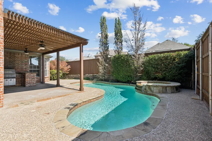 707 Wheaton Court, Allen, TX 75013 - Image #2