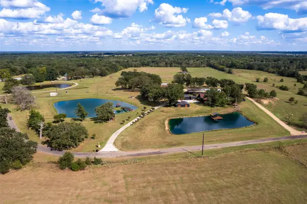 3551 NW County Road 1018, Mount Vernon, TX 75457