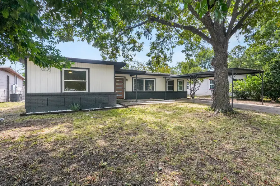 2116 Ridgeway Street, Arlington, TX 76010 - Image #2