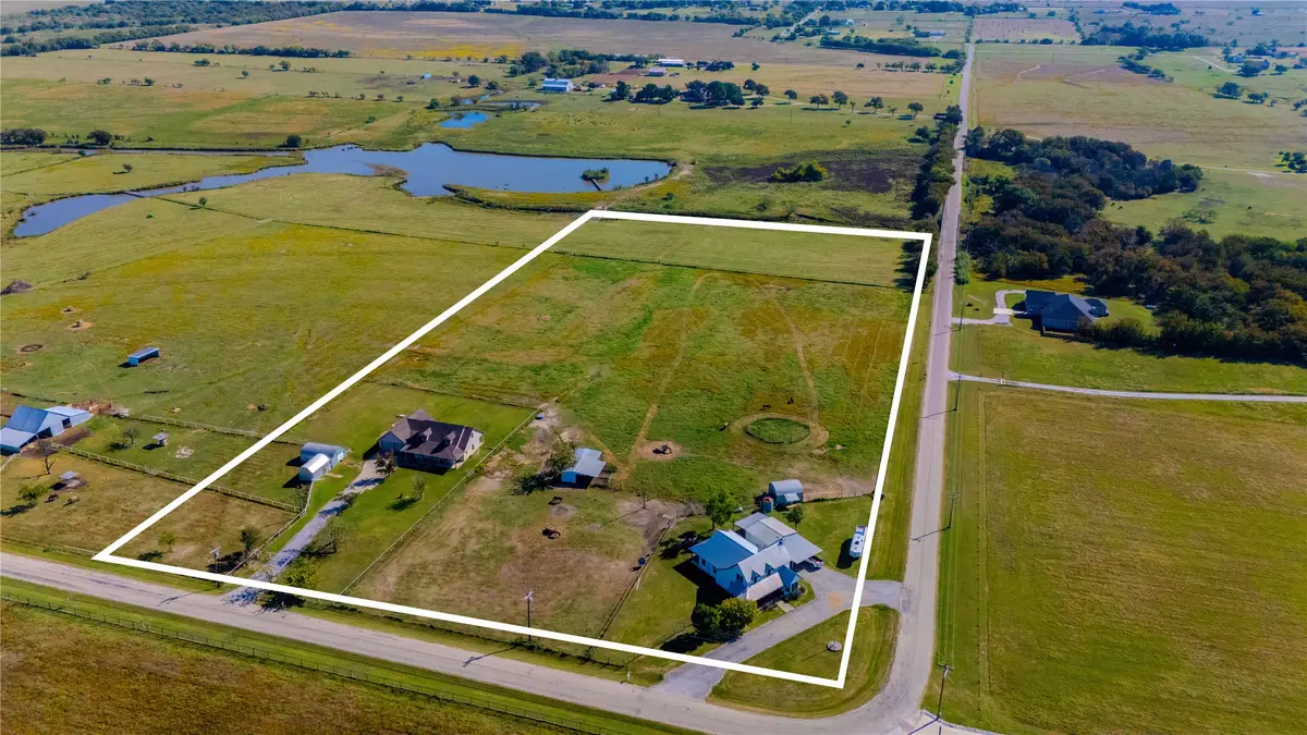 12509 Strittmatter Rd, Pilot Point, TX 76258 - Image #1