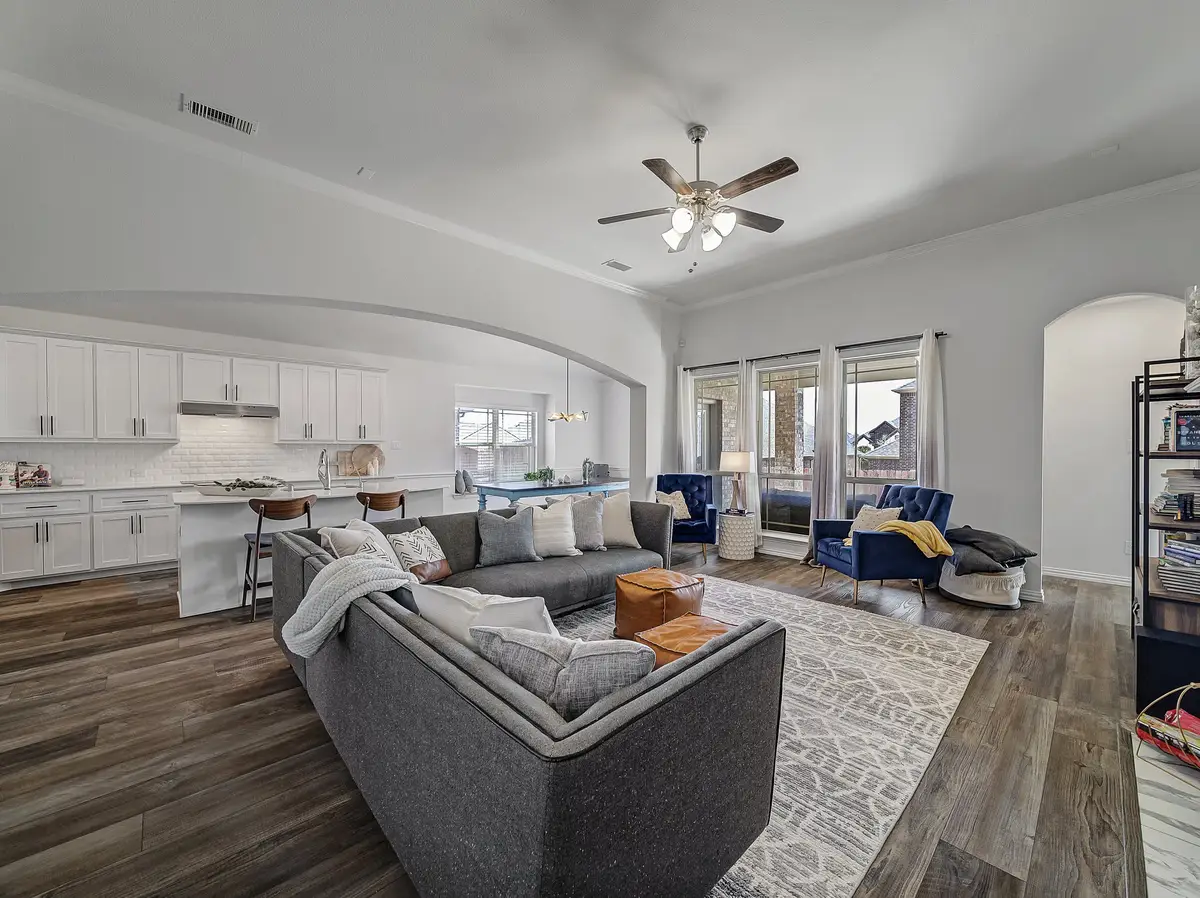 426 Brook Meadow Drive, Midlothian, TX 76065 - Image #1