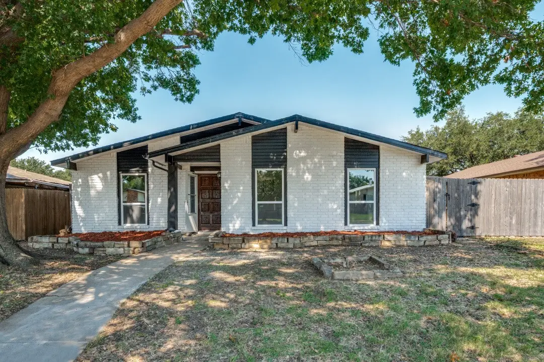 5013 Nash Drive, The Colony, TX 75056 - Image #1