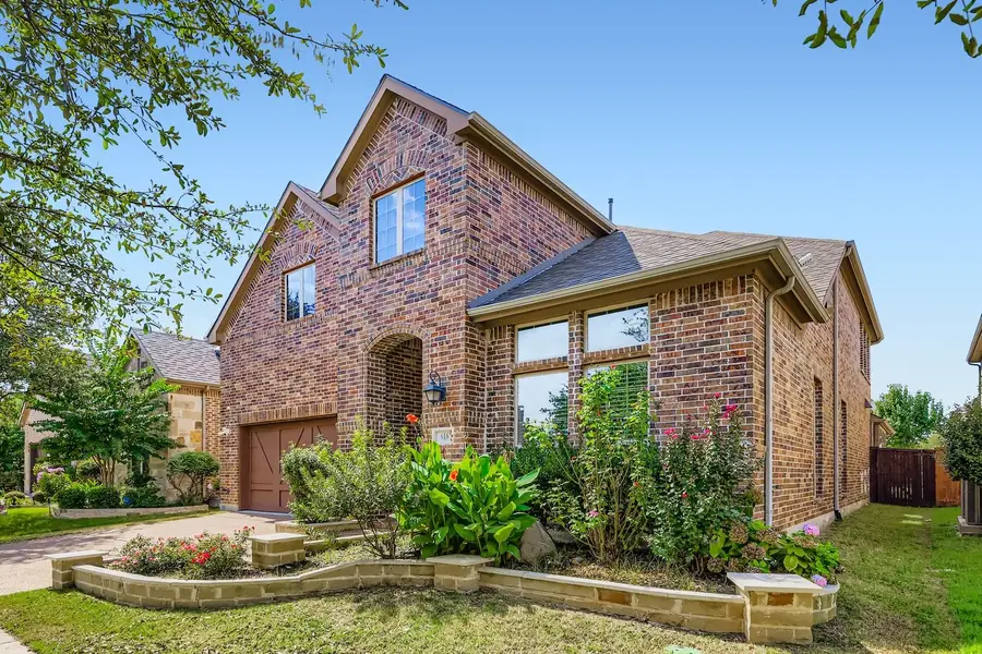 616 Warwick Boulevard, Lewisville, TX 75056 - Image #2