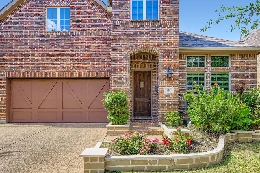 616 Warwick Boulevard, Lewisville, TX 75056 - Image #3