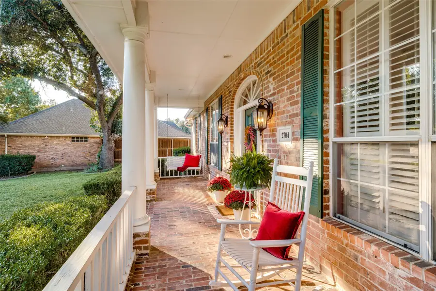 2704 Saint Charles Drive, Plano, TX 75074 - Image #3