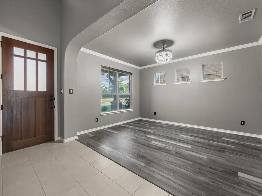 1924 Sunny Side Drive, Little Elm, TX 75068 - Image #3