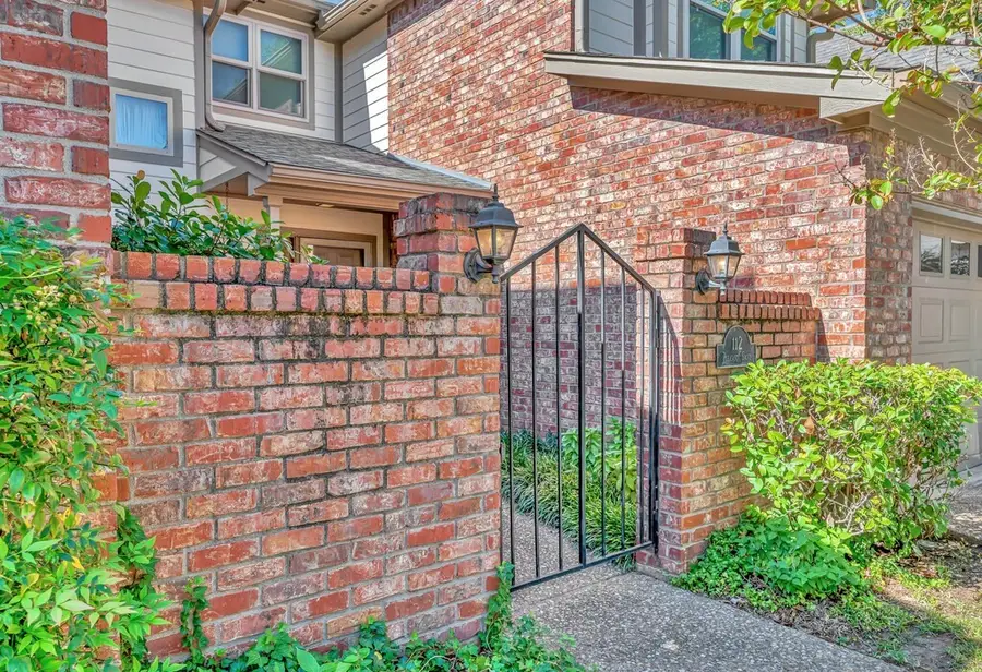 112 Pleasant Grove Lane, Waco, TX 76712 - Image #2