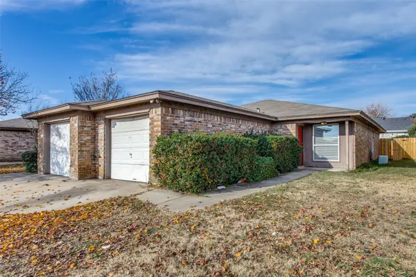 3618 Hulen Park Circle, Fort Worth, TX 76123
