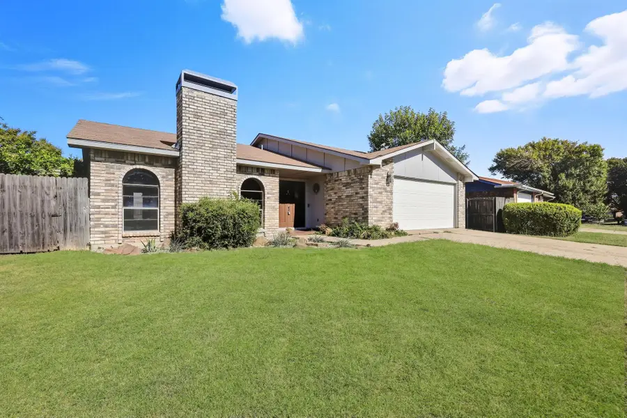 7612 Nutwood Place, Fort Worth, TX 76133 - Image #3