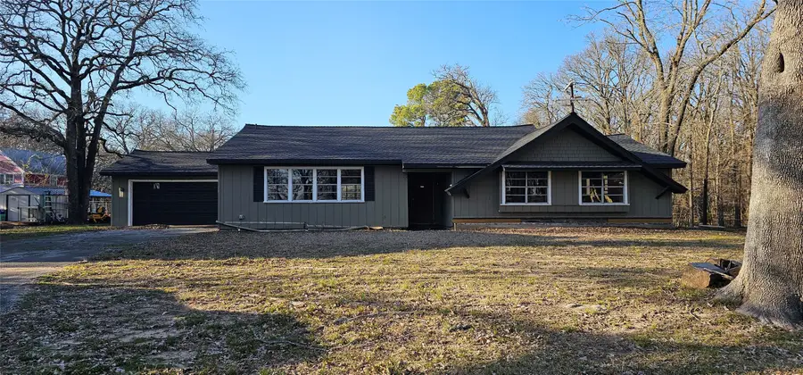 204 Lakeside Drive, West Tawakoni, TX 75474 - Image #2