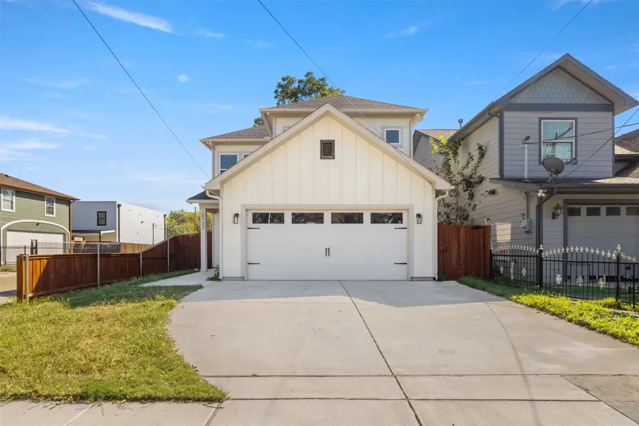 3122 Chihuahua Avenue, Dallas, TX 75212 - Image #2