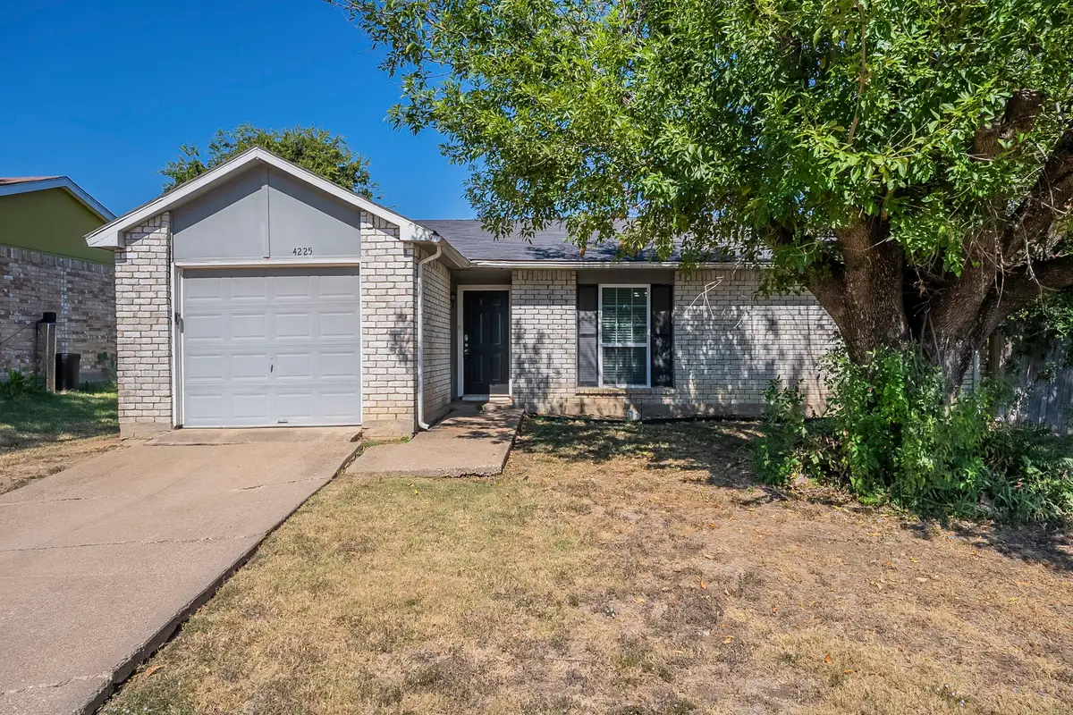 4225 Pepperbush Drive, Fort Worth, TX 76137 - Image #1