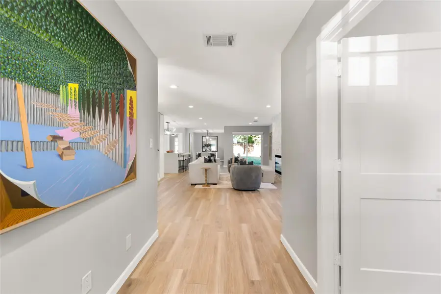 2728 Livingston Avenue, Fort Worth, TX 76110 - Image #3