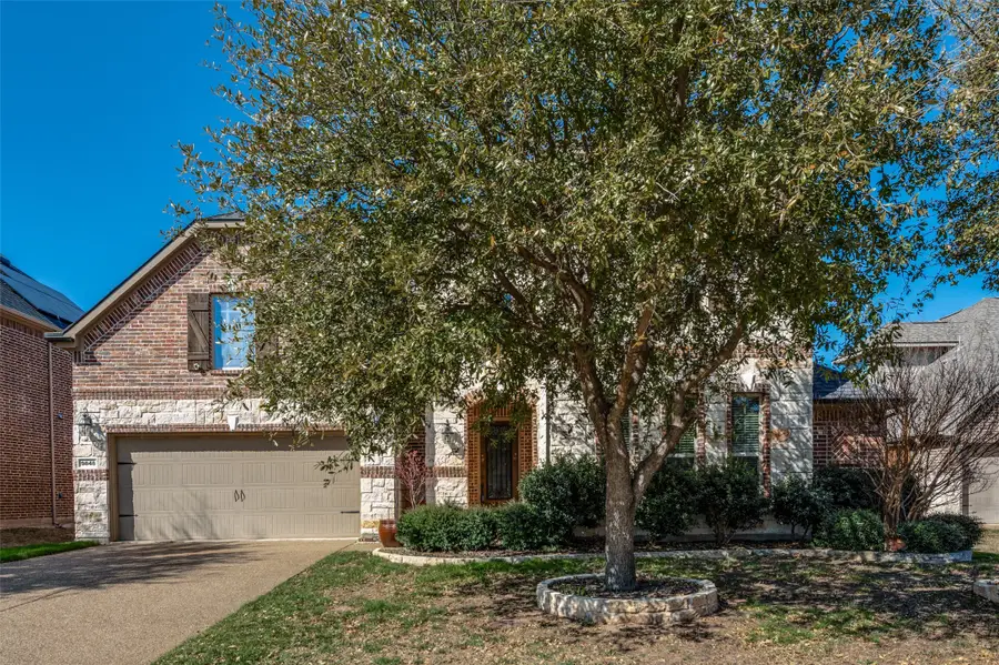 9848 Robinwoods Drive, Frisco, TX 75035 - Image #2