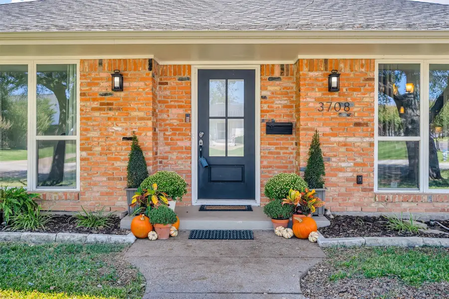3708 Waldorf Drive, Dallas, TX 75229 - Image #2