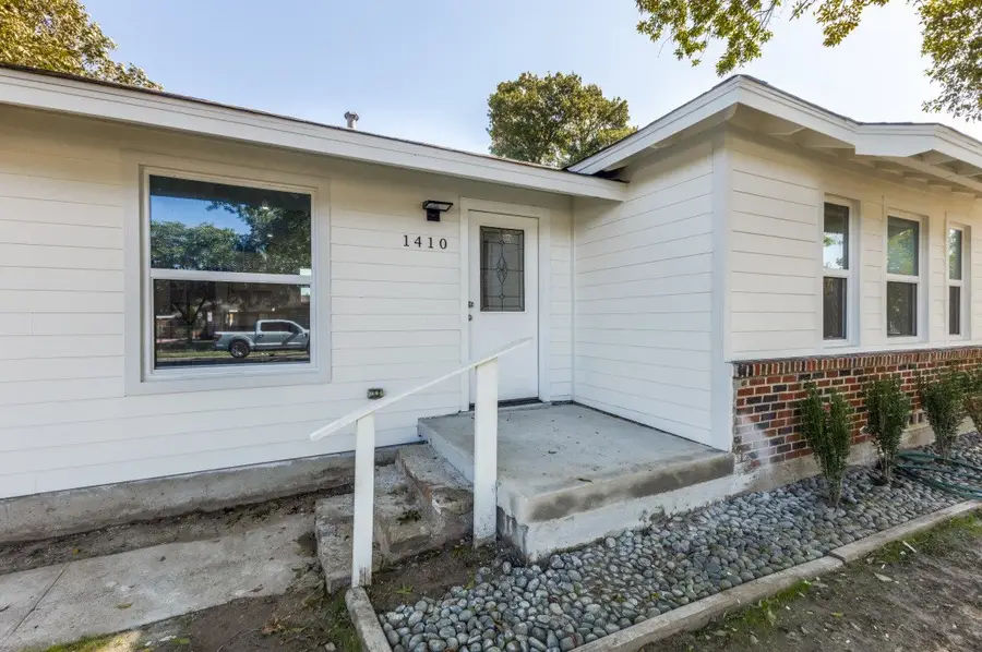 1410 Prichard Lane, Dallas, TX 75217 - Image #2