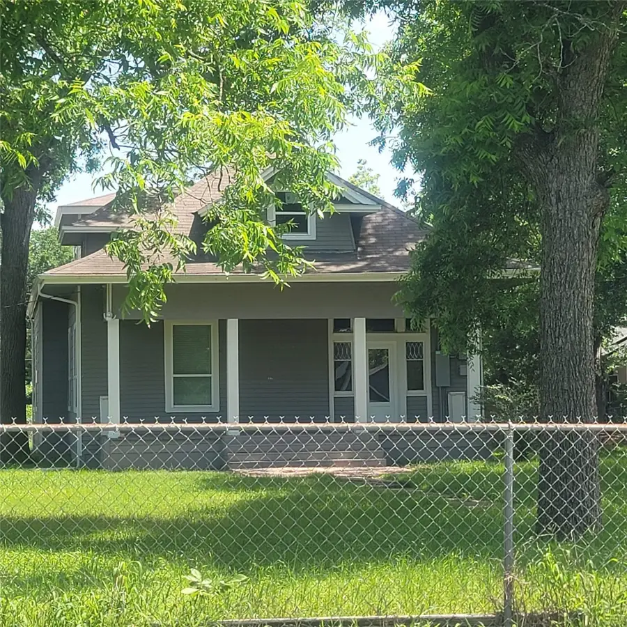 1325 W 13th Avenue, Corsicana, TX 75110 - Image #2