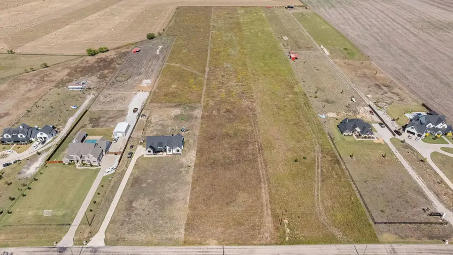 781 Youngblood Road, Waxahachie, TX 75165 - Image #2