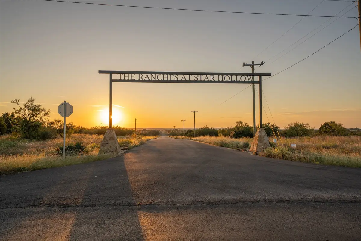 107 Gilmore Court, Lipan, TX 76462 - Image #1