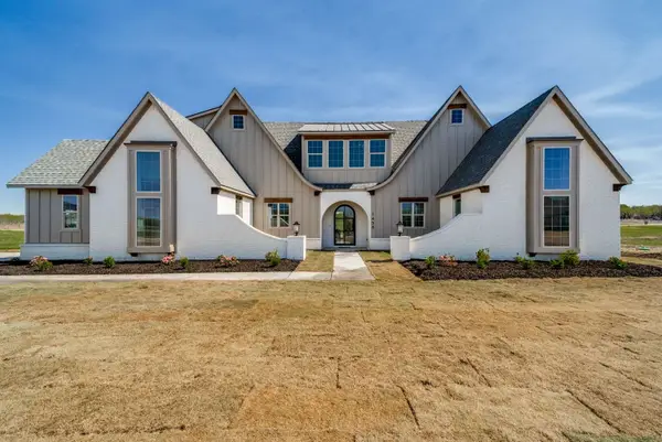 1458 Saguaro Trail, Joshua, TX 76058