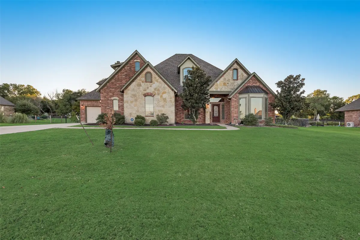 132 Silver Rose Boulevard, Burleson, TX 76028 - Image #1