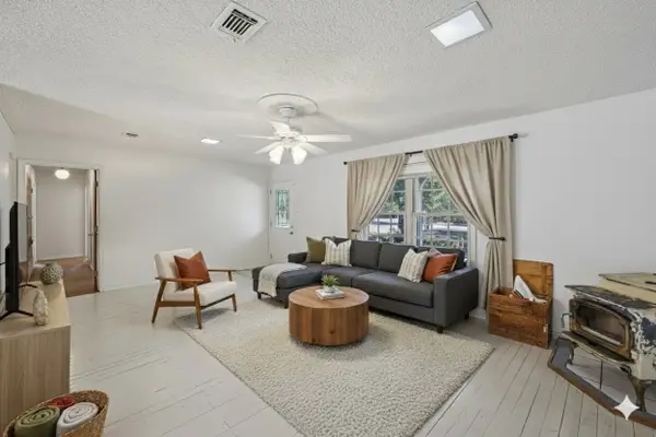 1923 Wilson Bend Road, Millsap, TX 76066