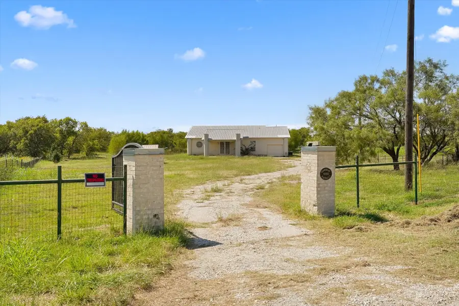 10955 Kathie Court, Celina, TX 75009 - Image #2