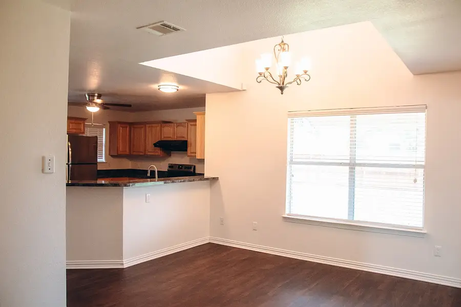 4707 Valleyview Drive, Mansfield, TX 76063 - Image #2