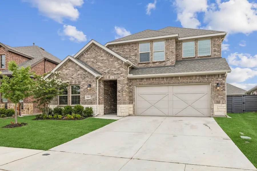 7521 Bird Cherry Lane, Pilot Point Aubrey, TX 76227 - Image #2