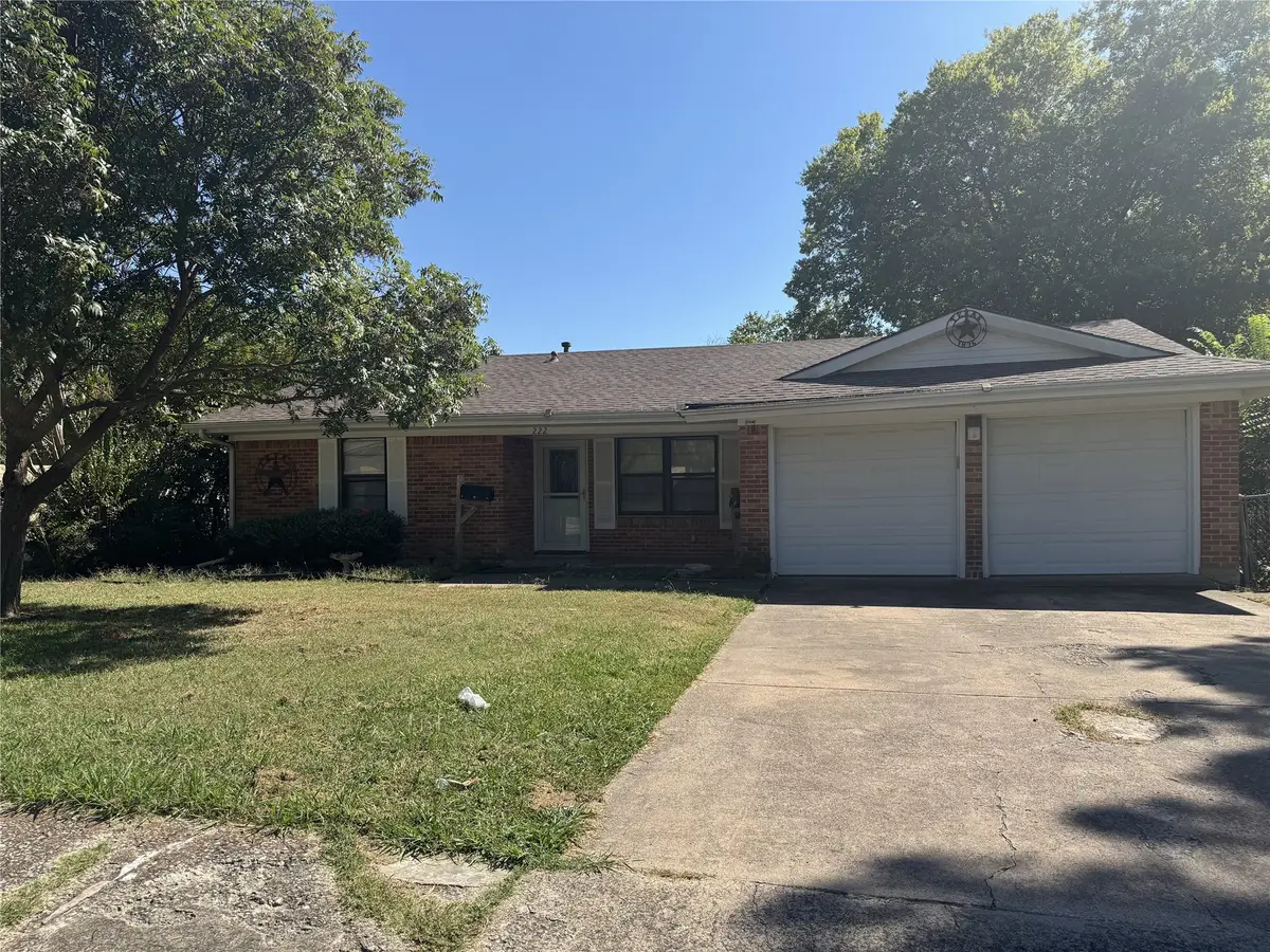 222 W Vista Drive, Garland, TX 75041 - Image #1