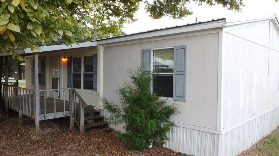 6628 Ashley Court, Granbury, TX 76049 - Image #2