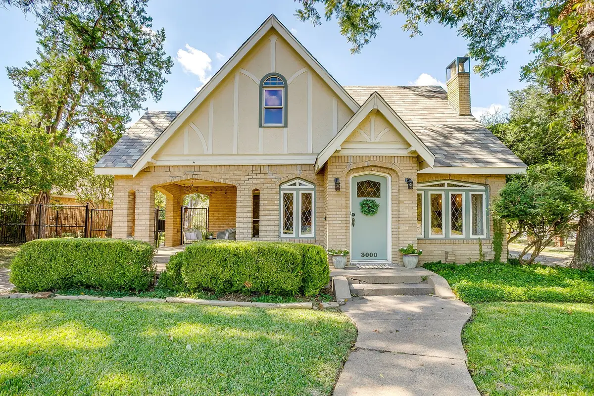 3000 6th Avenue, Fort Worth, TX 76110 - Image #1