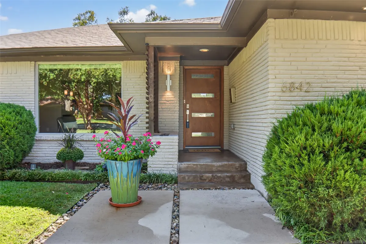 6842 Arboreal Drive, Dallas, TX 75231 - Image #1