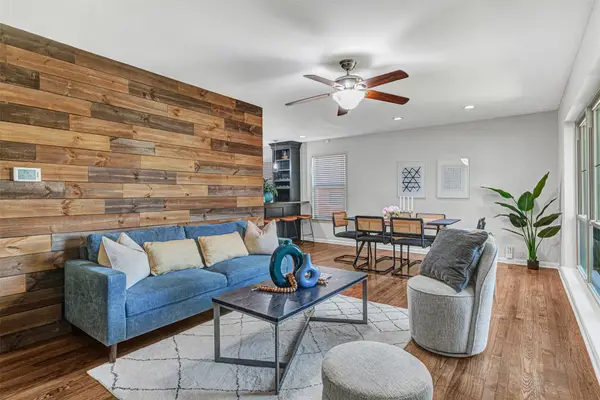 11729 Neering Drive, Dallas, TX 75218