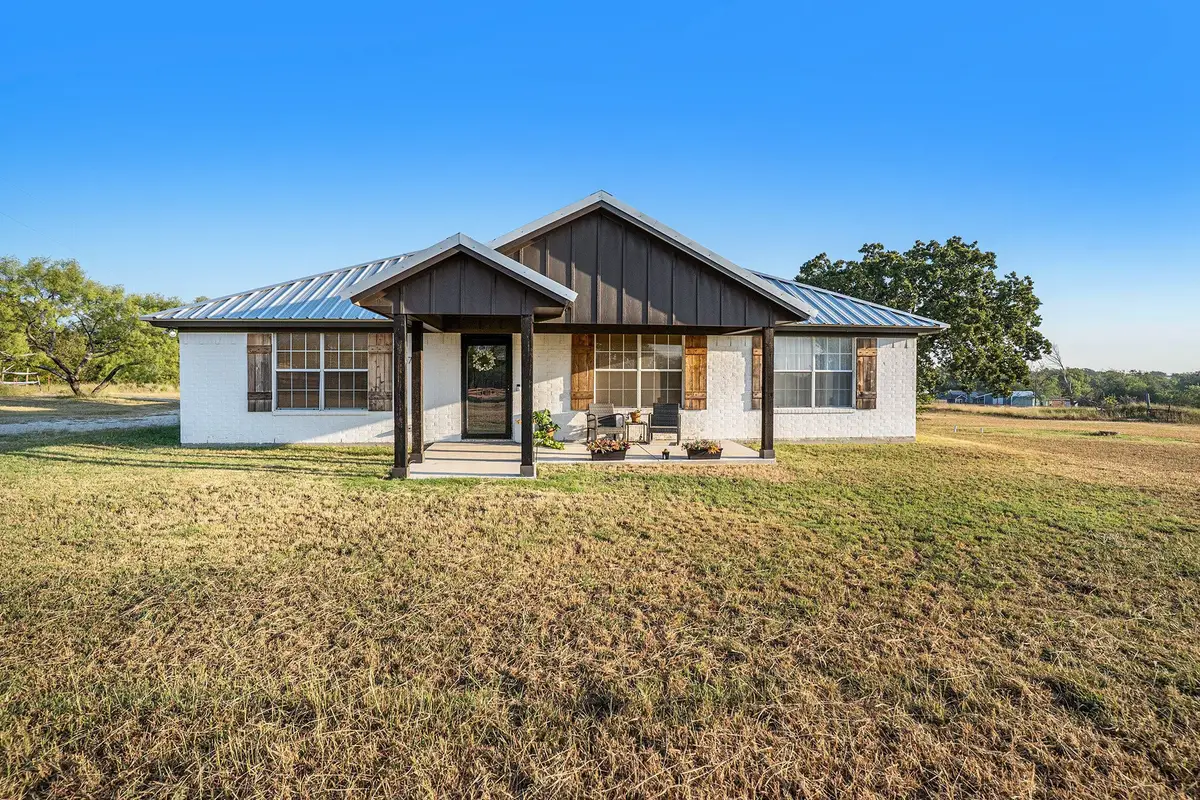 107 County Road 3353, Paradise, TX 76073 - #1
