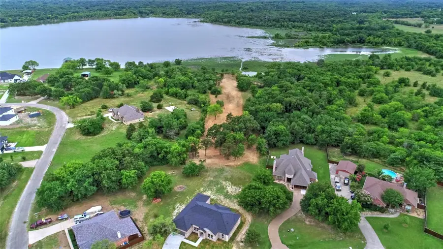 10560 Lago Vista, Quinlan, TX 75474 - Image #3