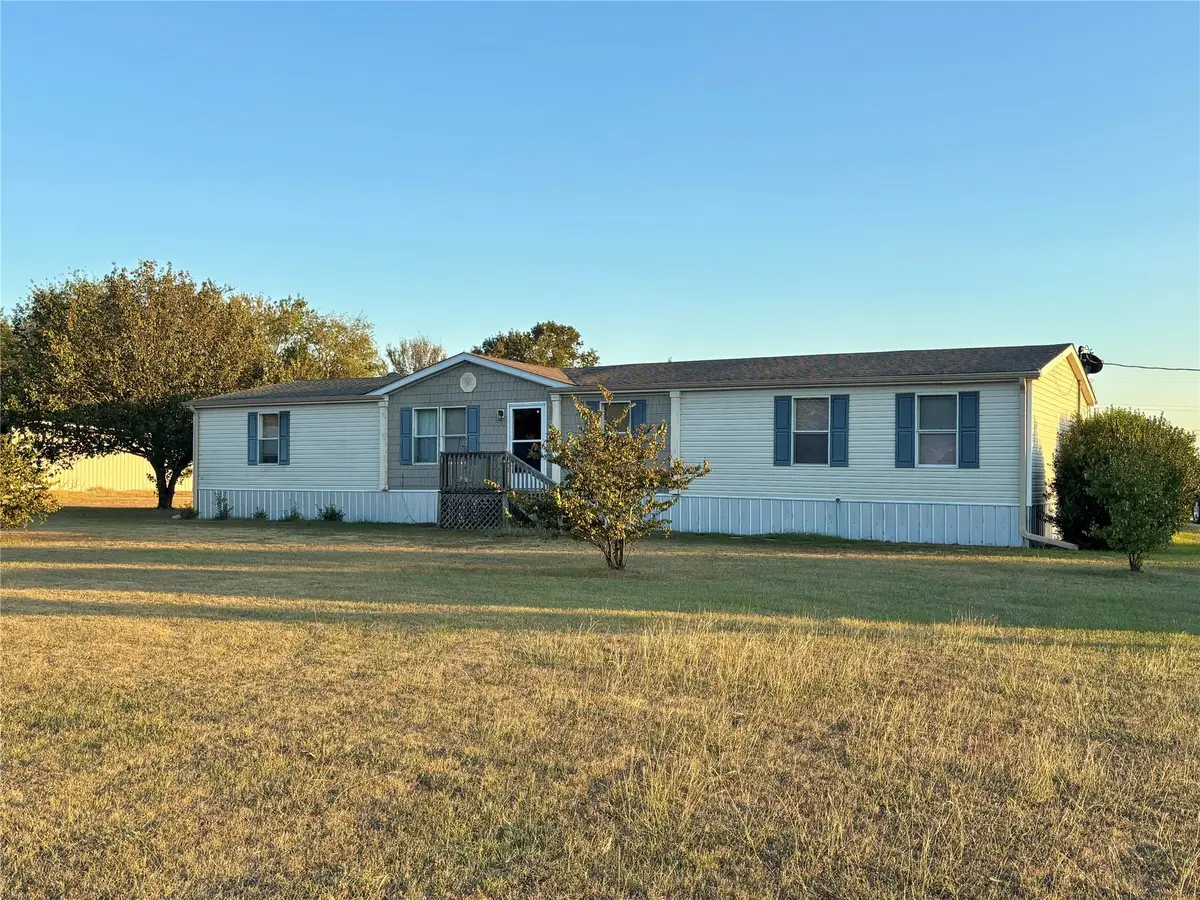 2319 Recreation Road 3, Bonham, TX 75418 - Image #1