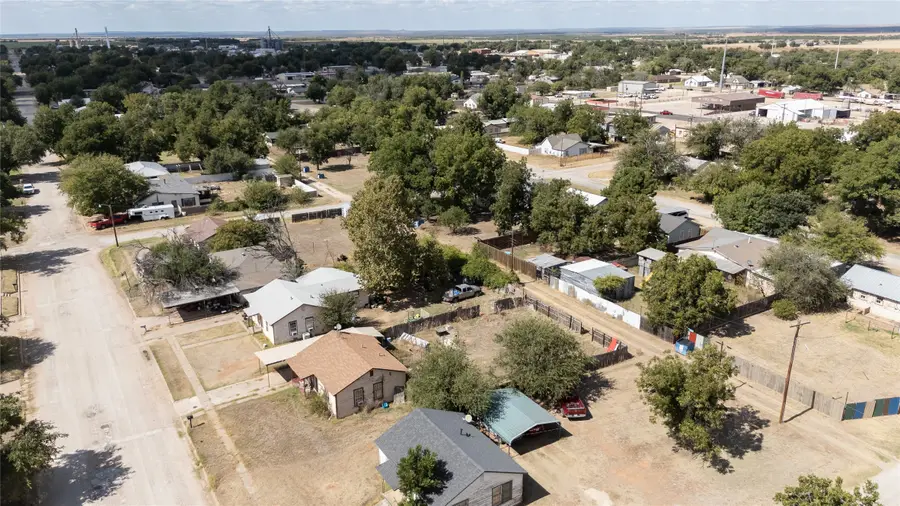 1008 SE 3rd Street, Knox City, TX 79529 - Image #3