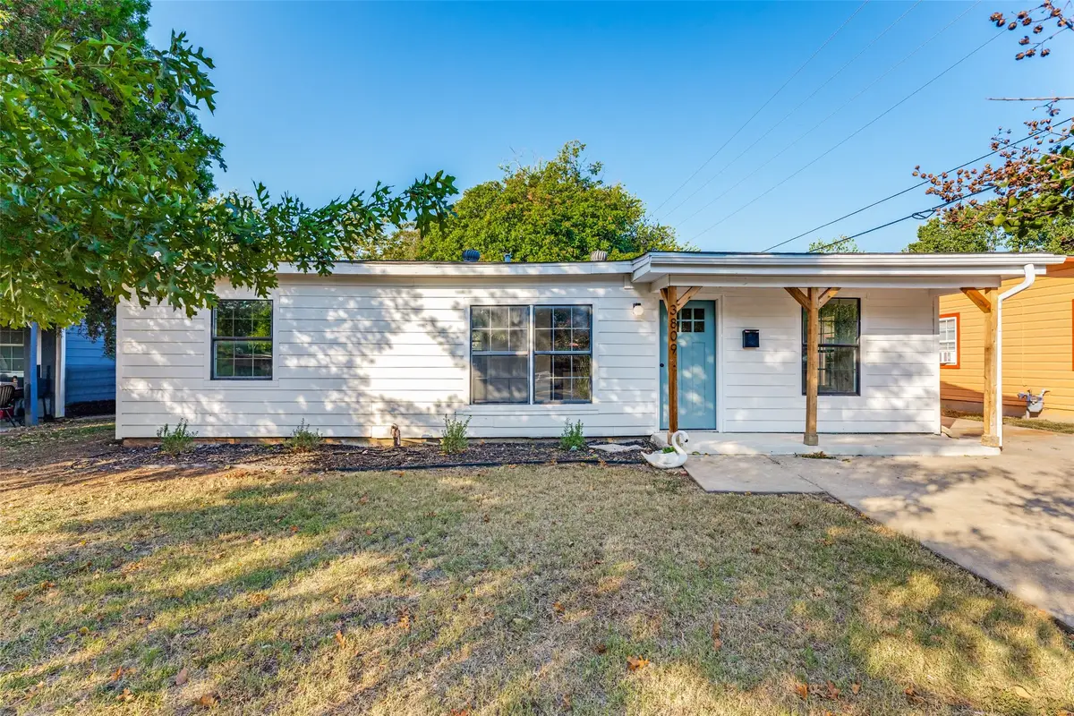 3809 Grover Avenue, Fort Worth, TX 76106 - Image #1