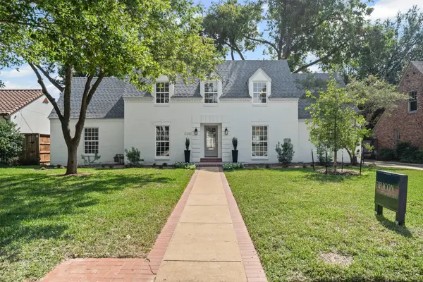 6217 Locke Avenue, Fort Worth, TX 76116