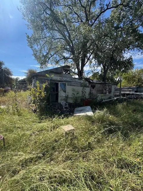 7118 Rucker Street, Azle, TX 76020 - Image #2