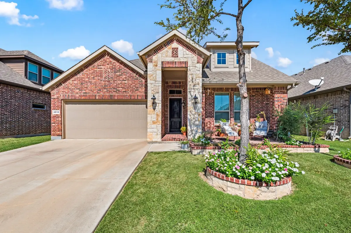 4012 Knollbrook Lane, Fort Worth, TX 76137 - Image #1